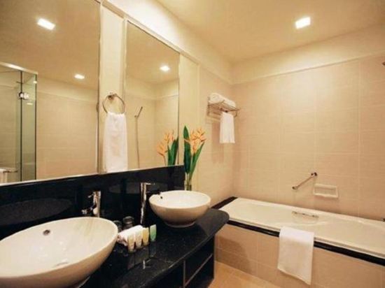 Nilai Springs Resort Hotel