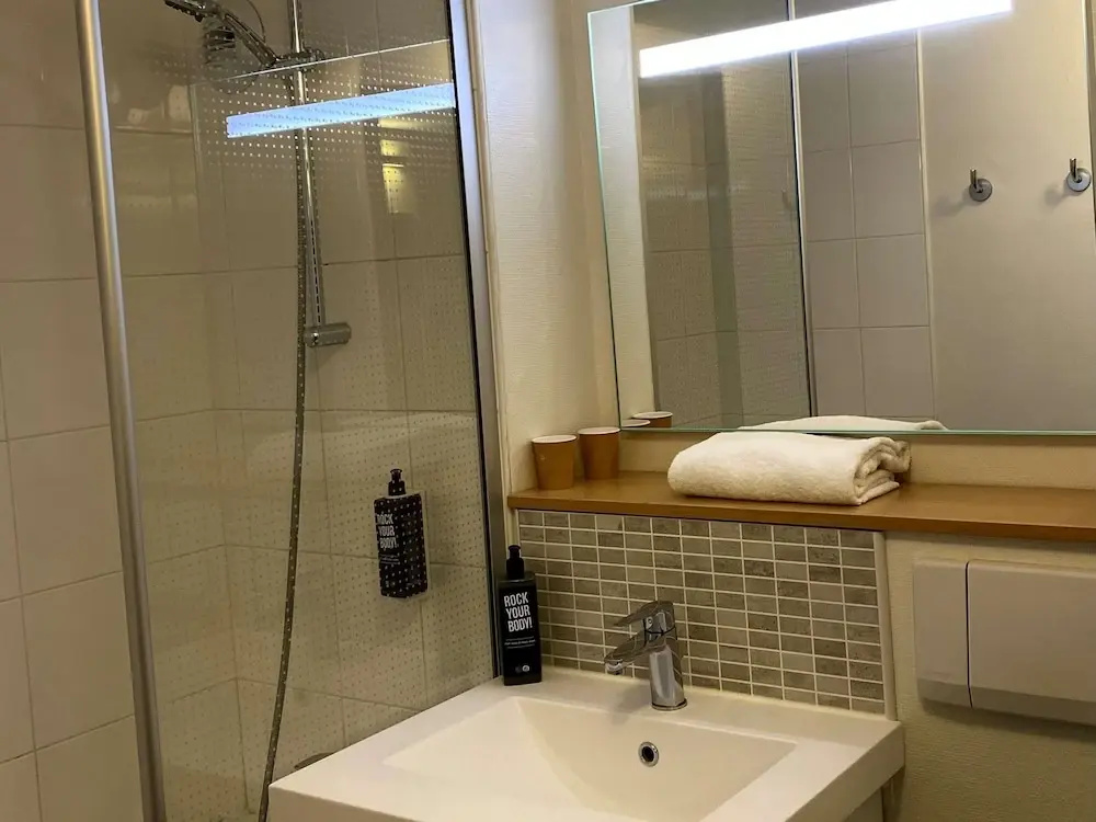 ibis Lyon Sud Chasse Sur Rhone - Chambres