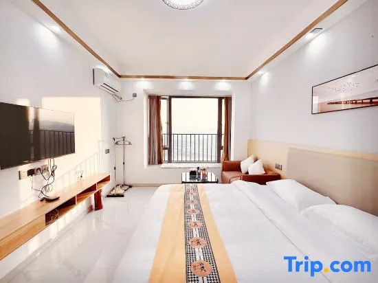 Standard Double room with view (full double bed)