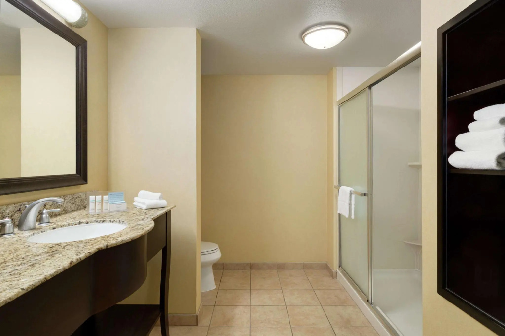 Hampton Inn & Suites Thousand Oaks, CA - Chambres