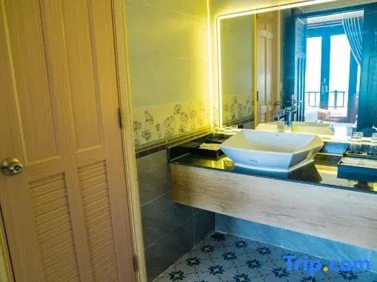 Lotus Muine Resort & Spa