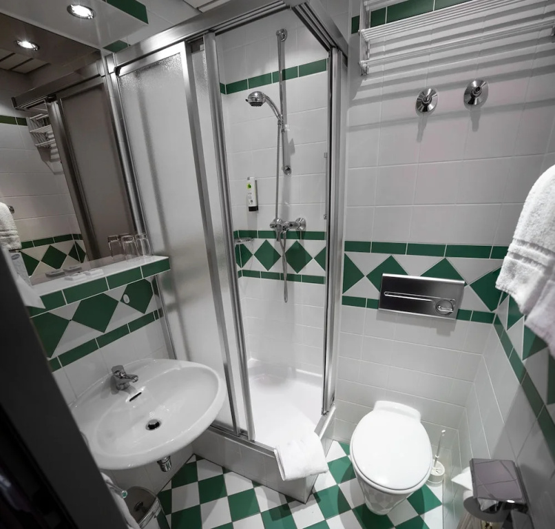 Standard Double room (twin beds)
