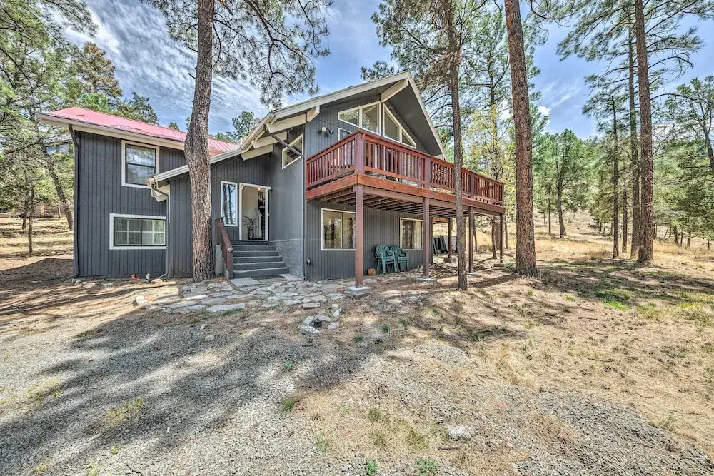 Unique & Modern Alto Home w/ Private Hot Tub!
