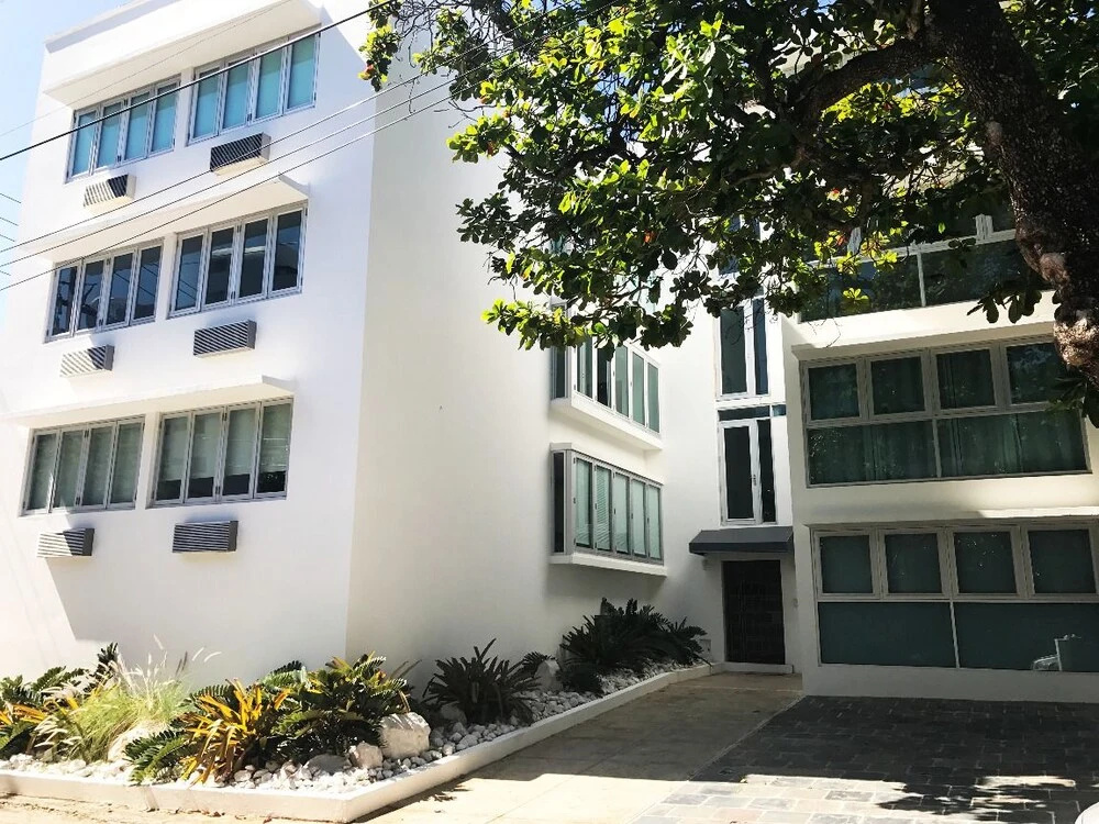 Iconic Miramar Residence # 4 Very Walkable
