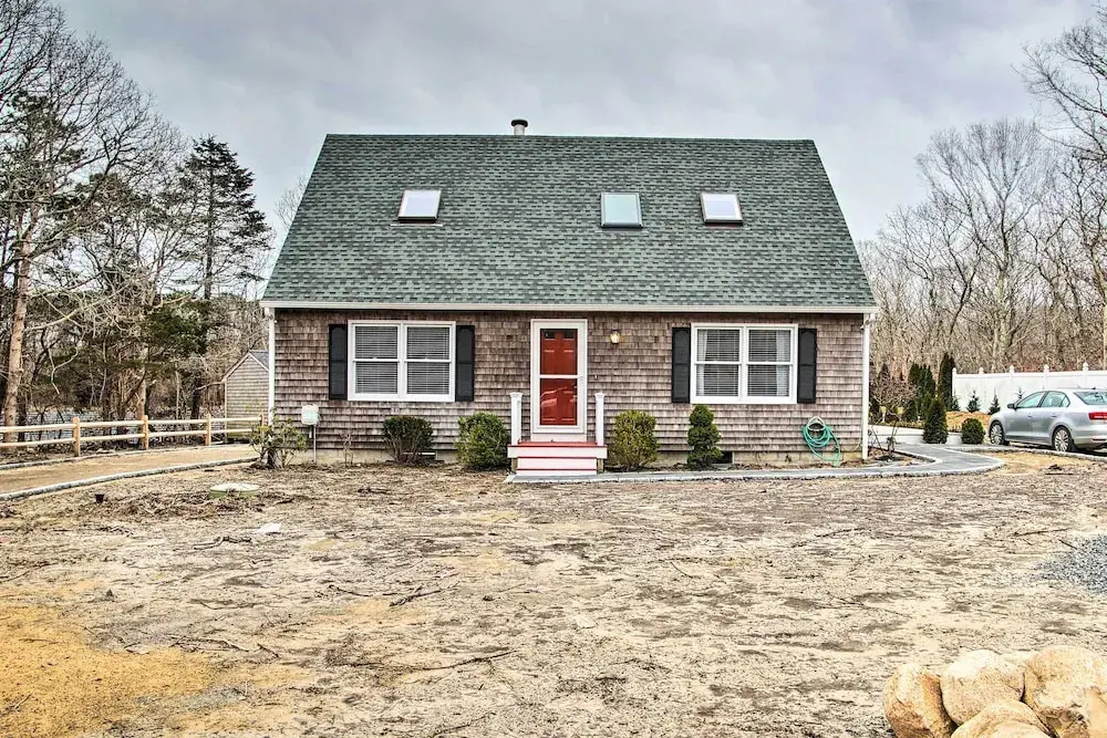 Cozy Edgartown Vacation Rental Near Beach!