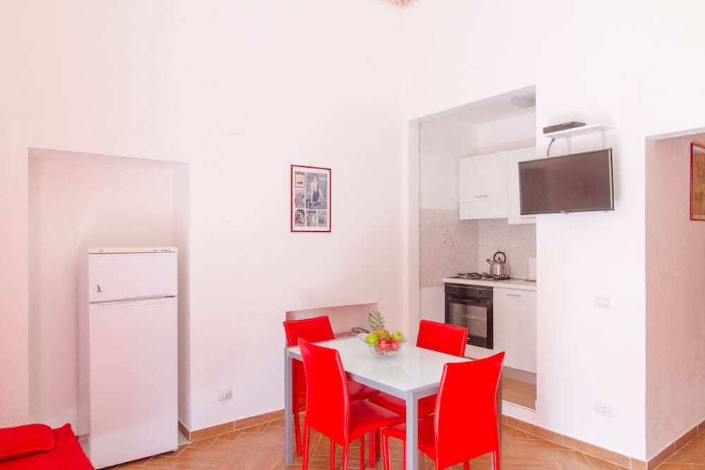 Отель Ambra Apartment, фото 4