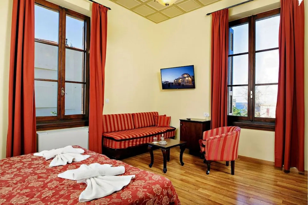 1 Bedroom Premium Double room with sea view (full double bed)