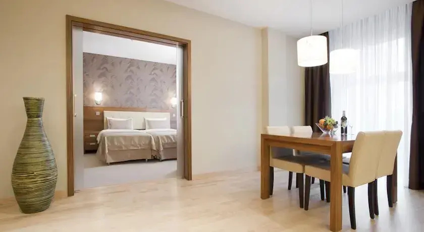 Hotel Platinum - Général