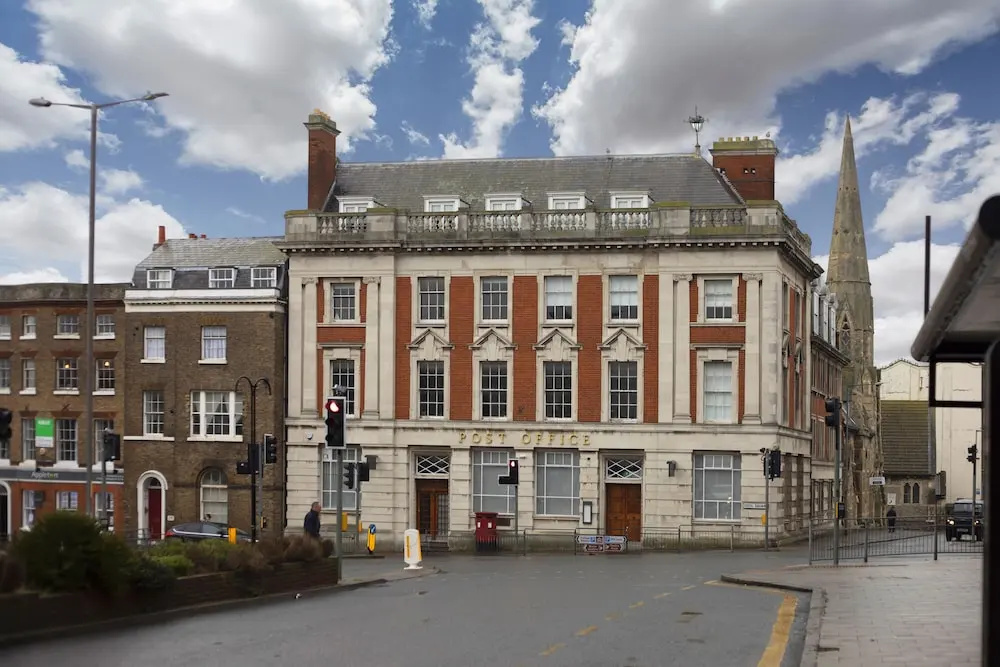 Old Town Grade II Listed 2 Bed