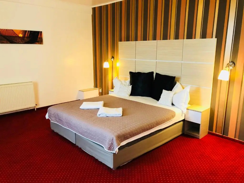 Hotel Mon Caprice - Chambres