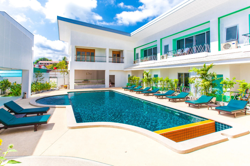 Pool