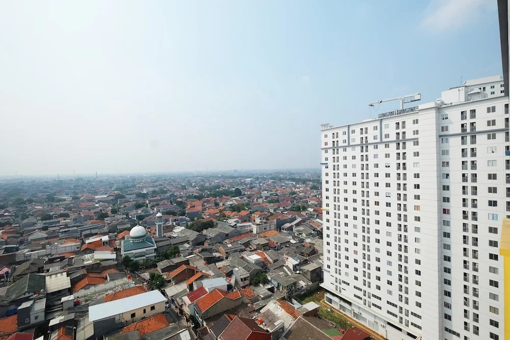 Affordable Studio with Sofa Bed at Bassura City Apartment