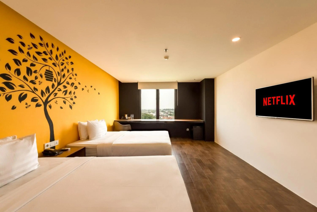 Yellow Bee Tangerang - Général