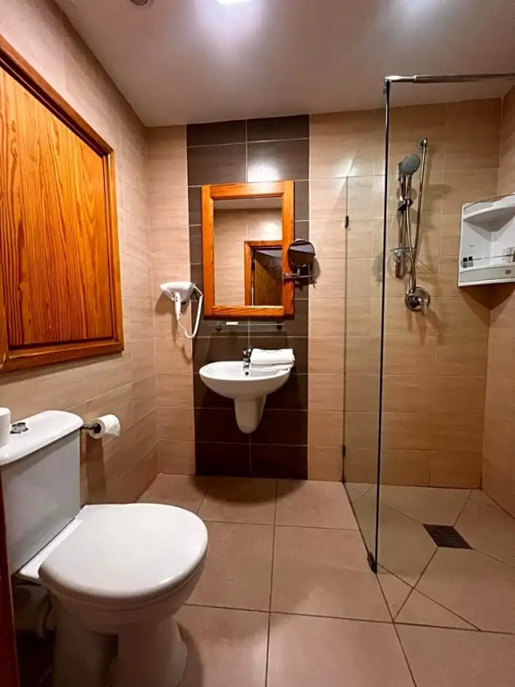 Gillieru Harbour Hotel - Chambres