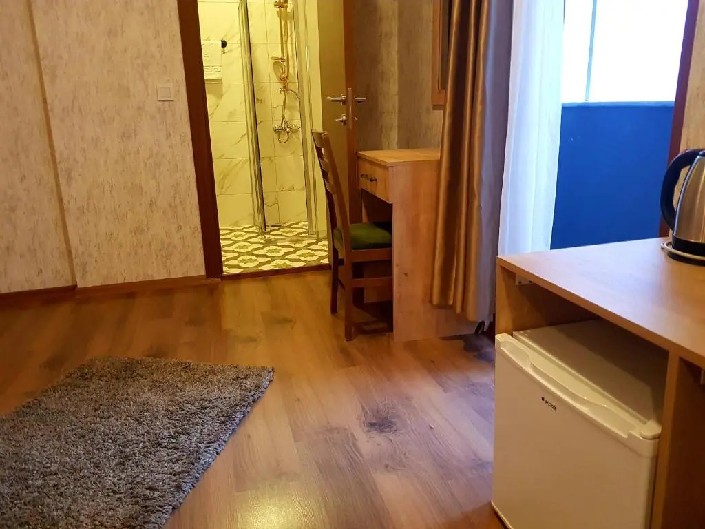 Standard Triple room with balcony