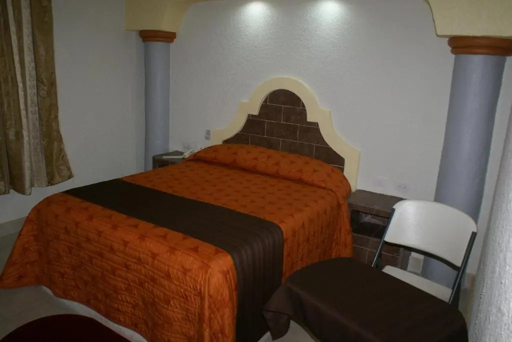 Hotel del Angel - Chambres