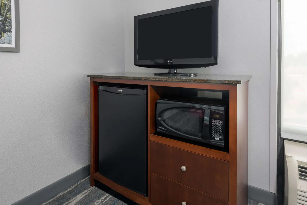 Hampton Inn & Suites Winston-Salem/University Area, NC - Chambres