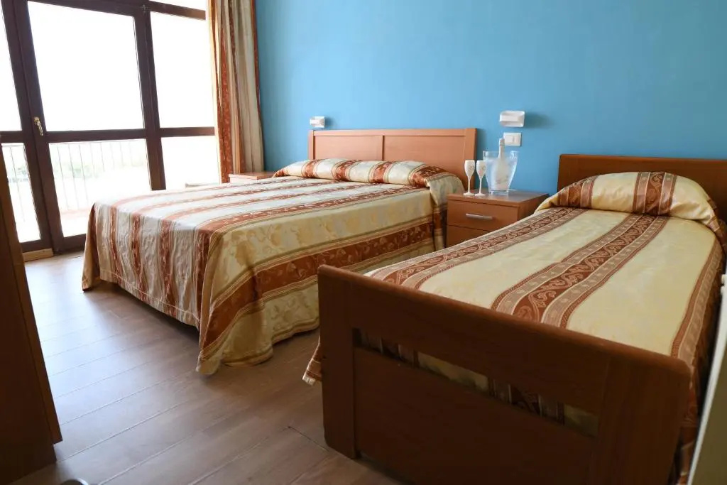 Economy Quadruple room