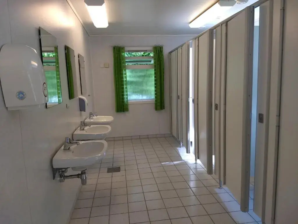 Standard Quintuple room