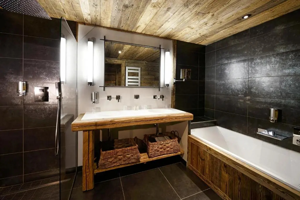 Prestige Double room (full double bed)