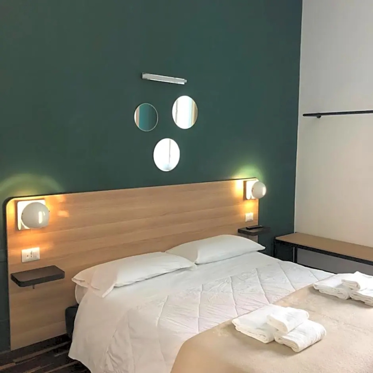 Economy room