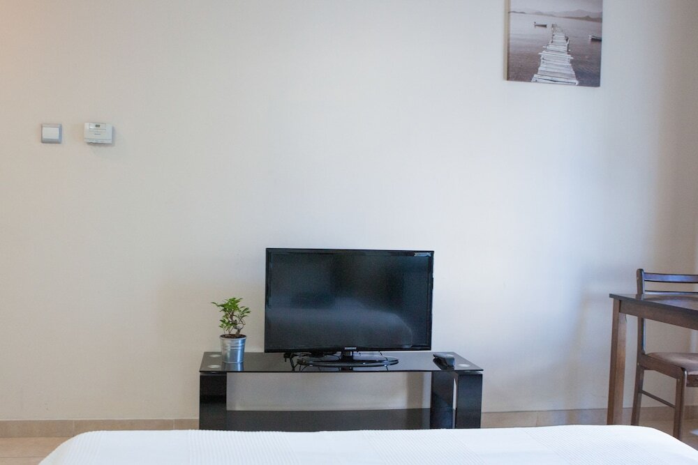 gallery_image_hidden_10