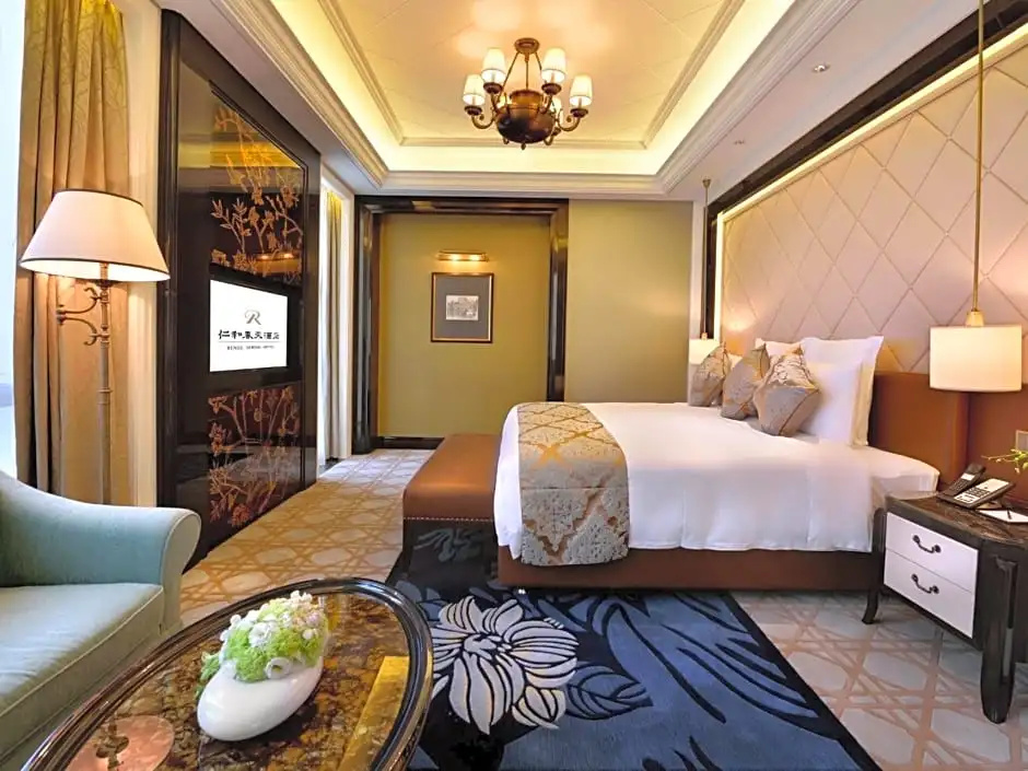 Premier Suite