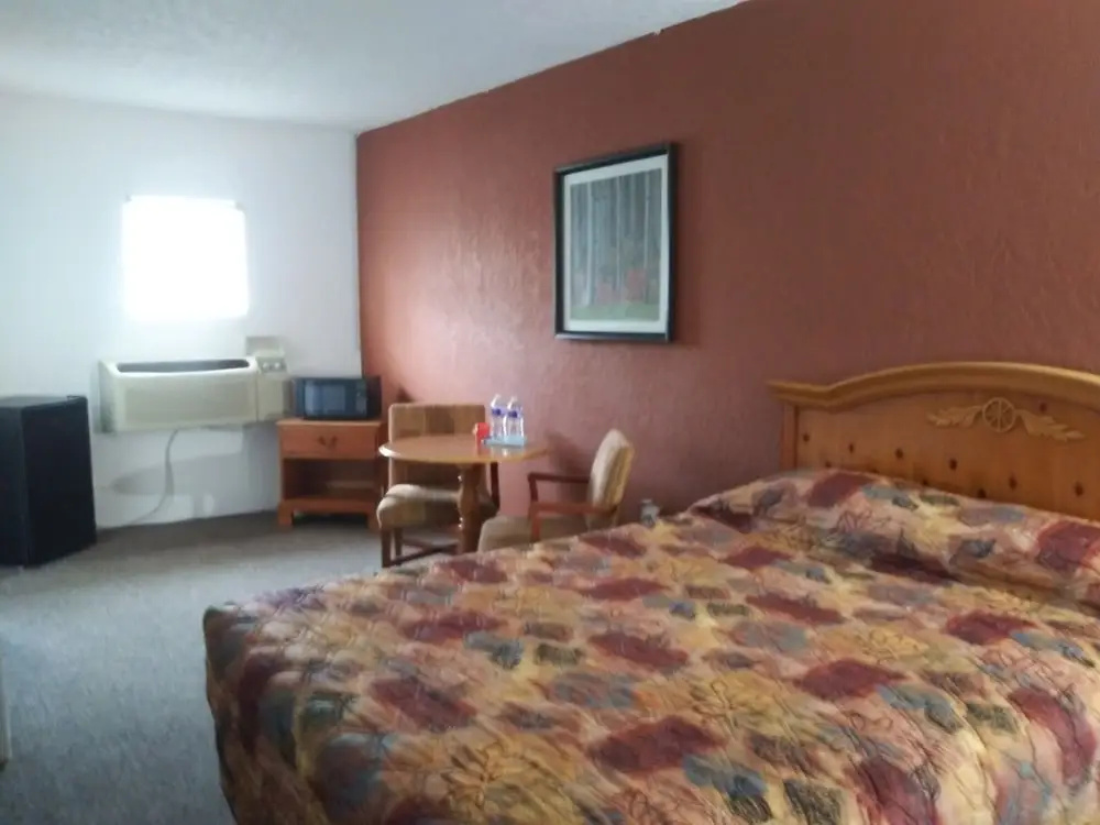 Economy room
