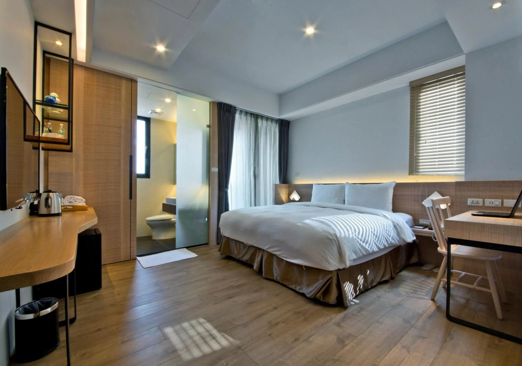 Joy Inn — 5