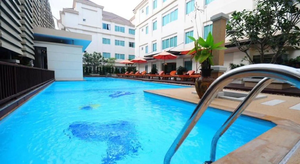 Avion Hotel - Général