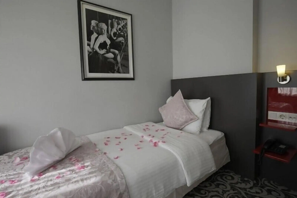 Pendik Marine Hotel — фото