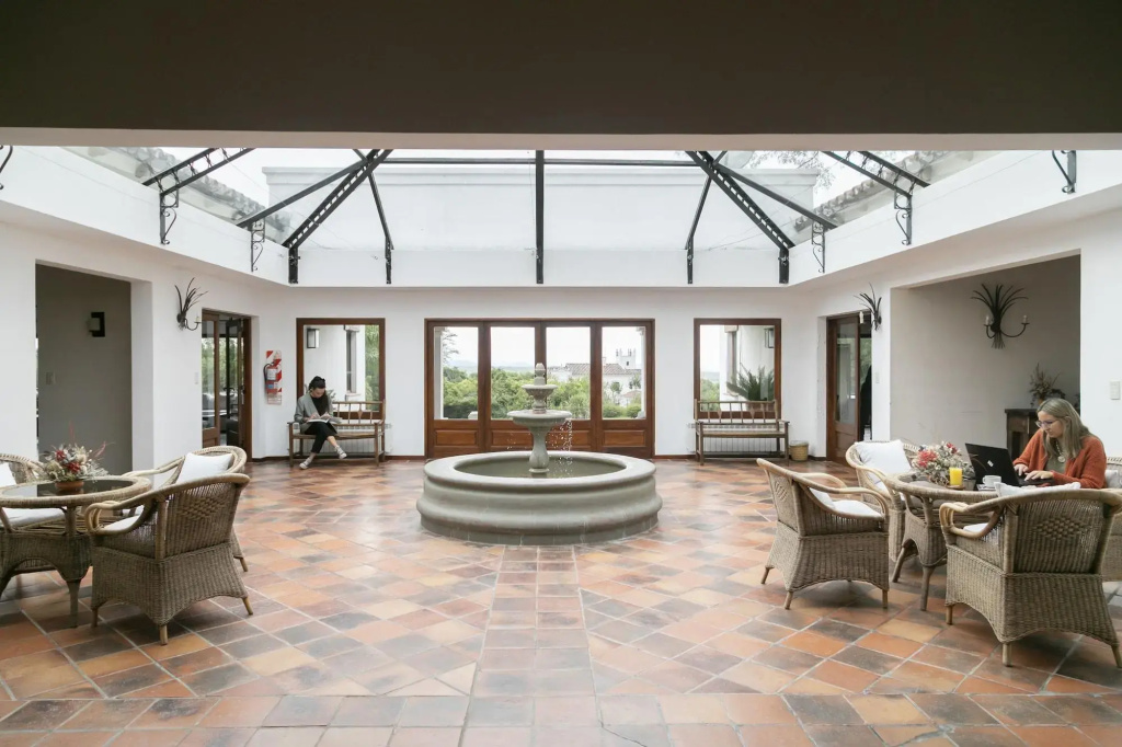 Hotel photo 15