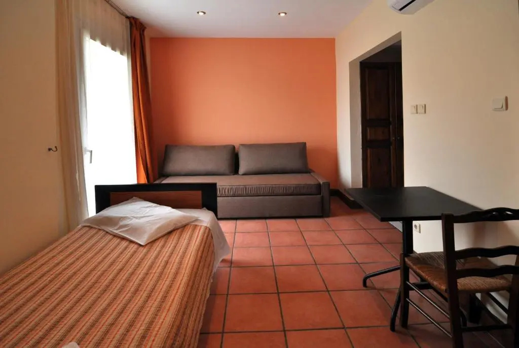 Golden View Beach Hotel - Chambres
