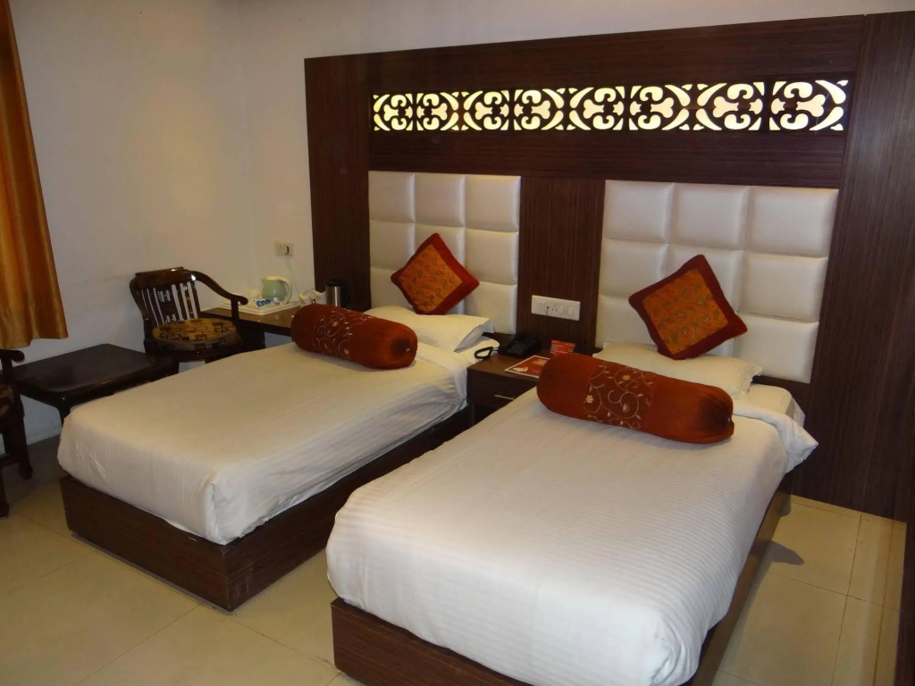 Hotel Surya