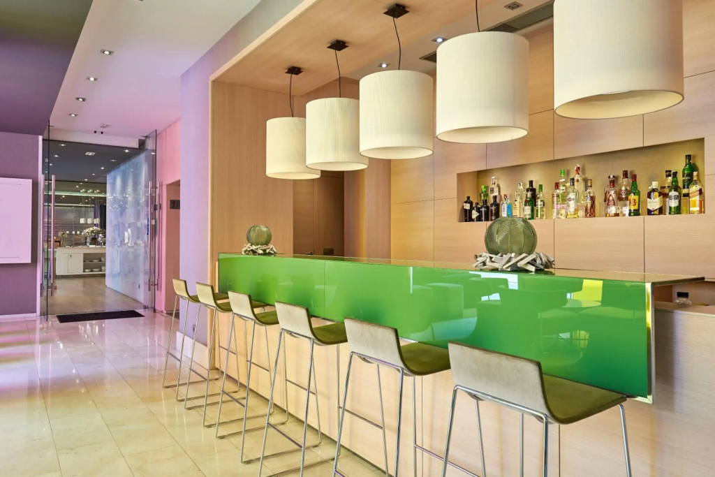 DoubleTree by Hilton Hotel Girona - фото 31