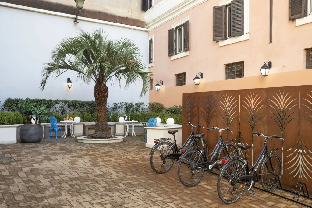 Hotel photo 12