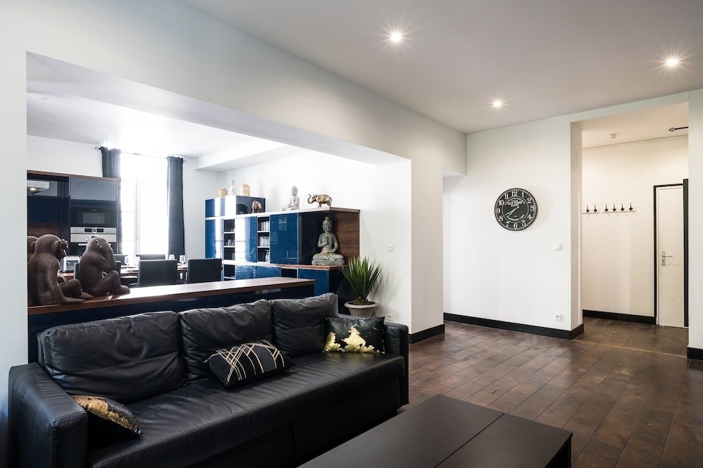 LE Naya Apt 2 Chambres Proche de la Grand Place