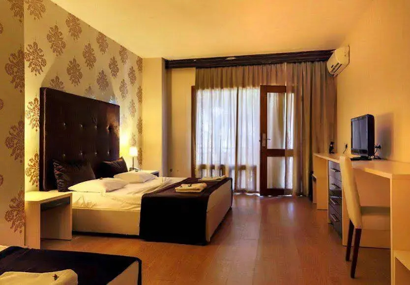 Ayvalik Beach Hotel - фото 3