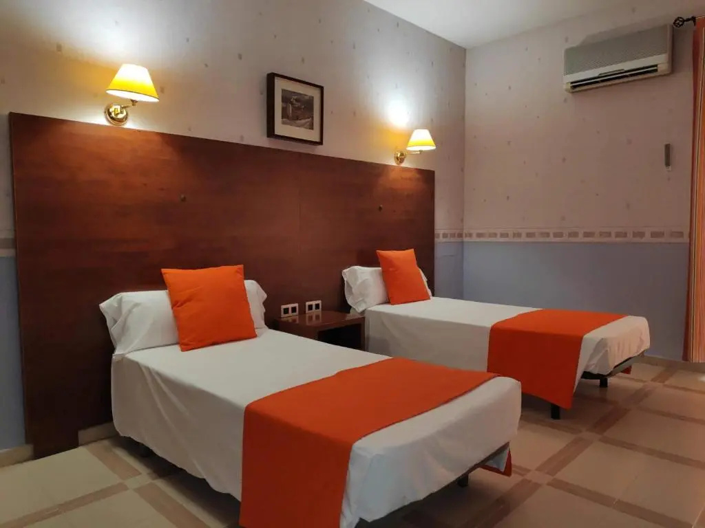 Economy room