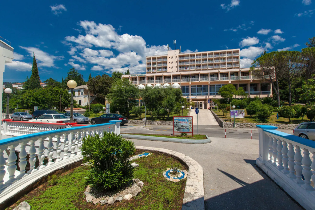 Hotel photo 13