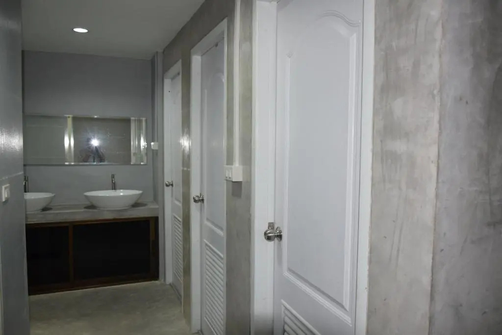 Economy Double room (twin beds)
