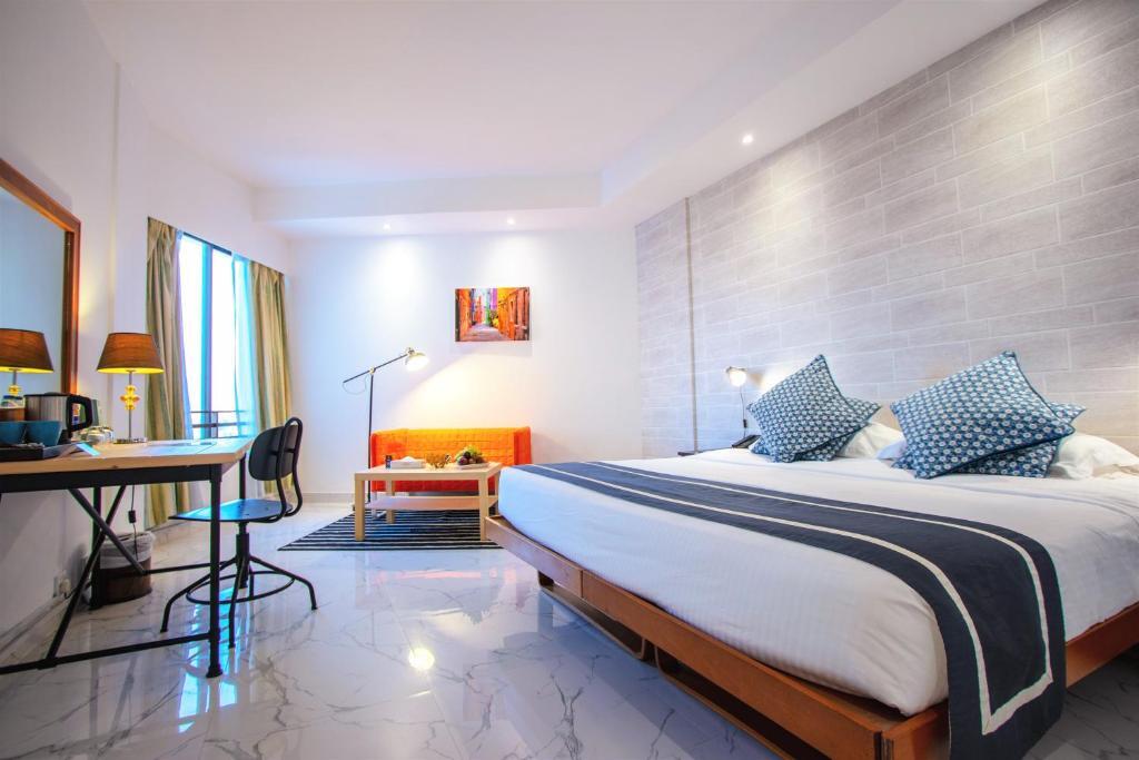 Beach Hotel By Bin Majid Hotels & Resorts
