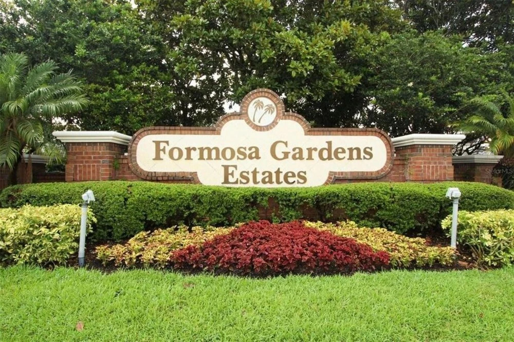 Formosa Lake House