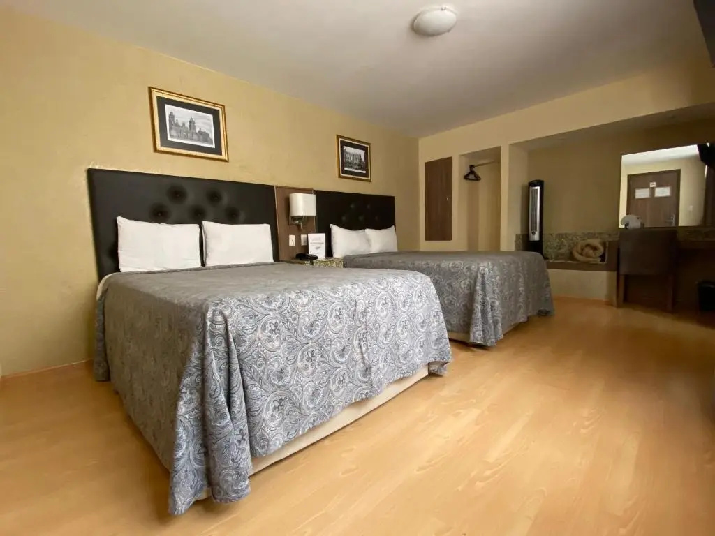 Standard Double room (full double bed)