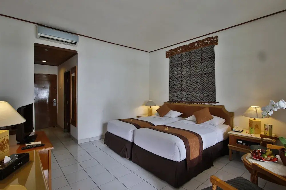 Superior Double room with balcony and with garden view (twin beds)