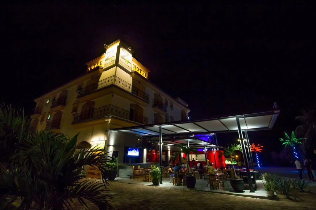 Hotel photo 25