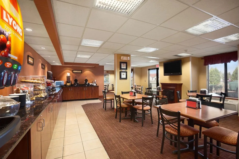 Food & Beverage