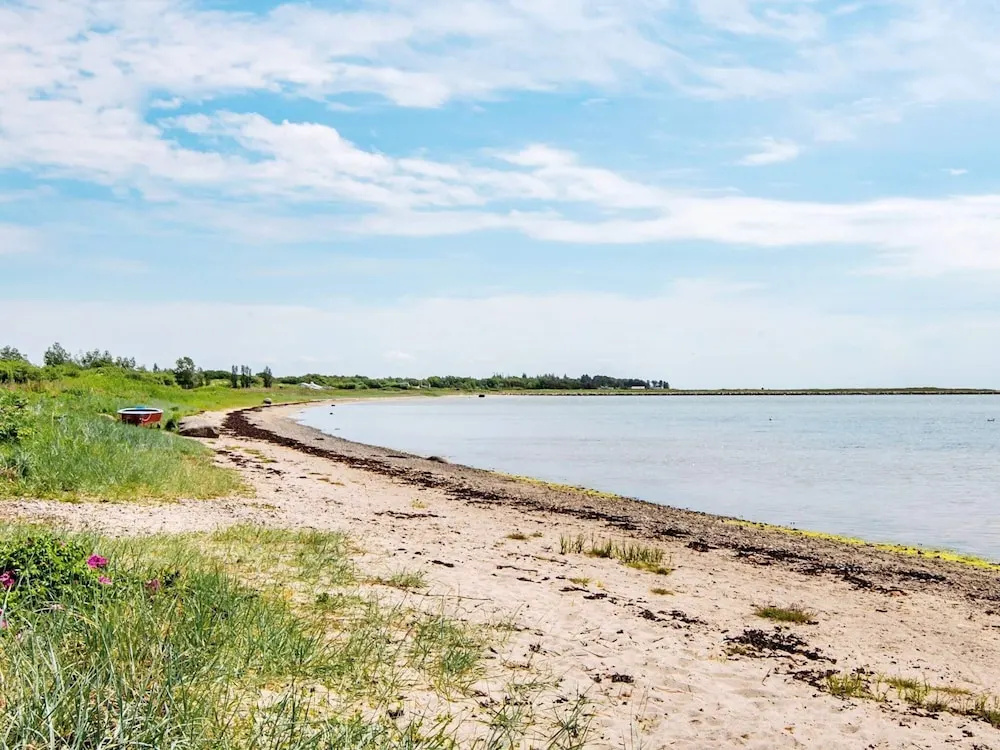 6 Person Holiday Home in Ebeltoft