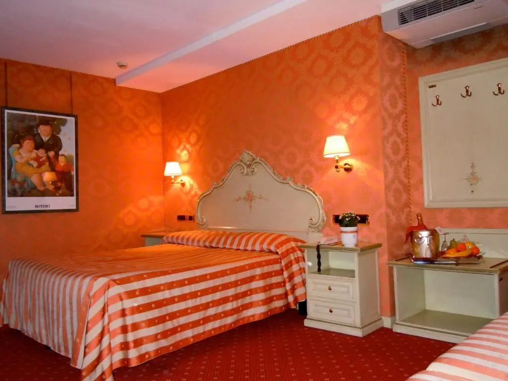 Lux Hotel - Chambres