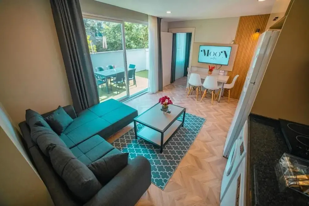 Grand Apartment